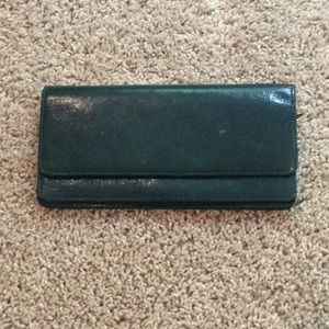 Tusk Emerald Wallet